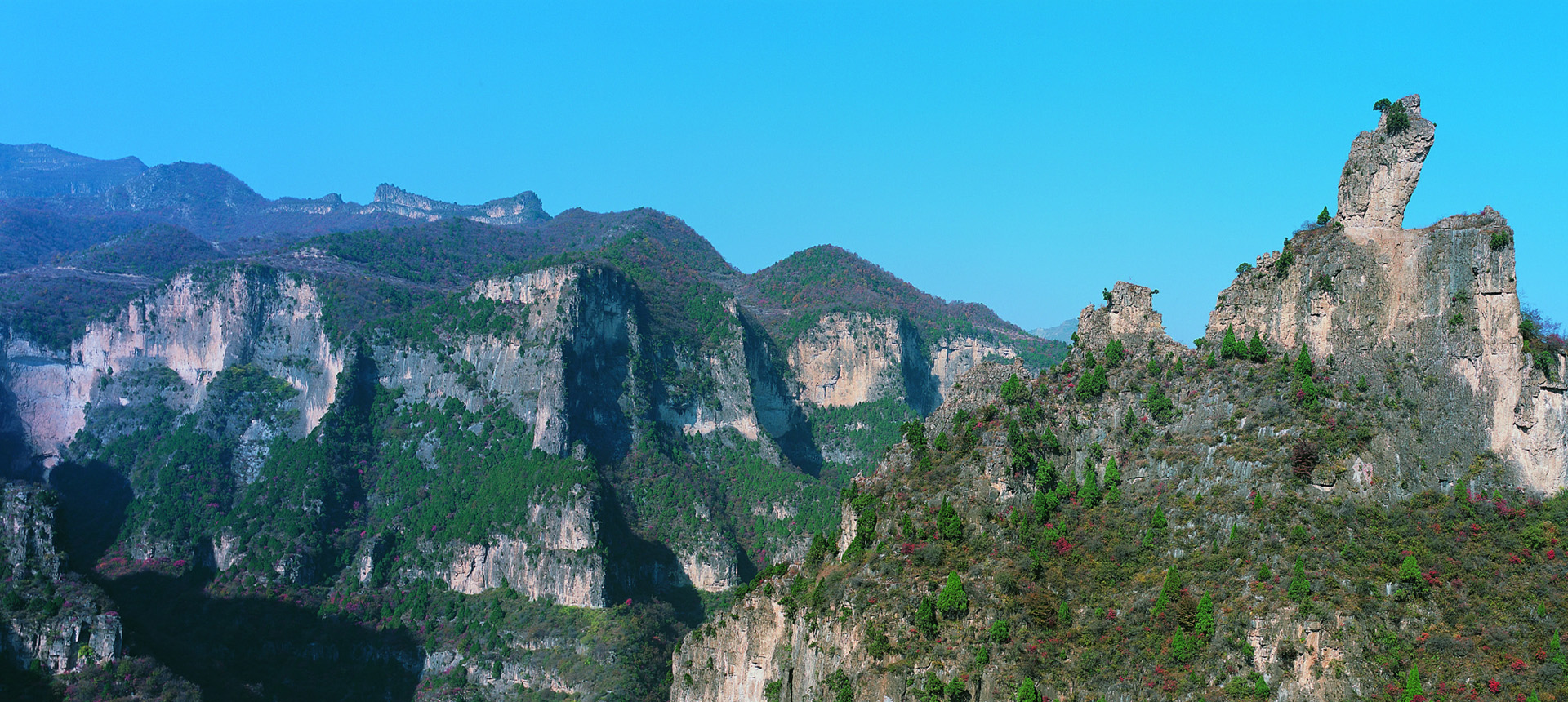八泉峡风景